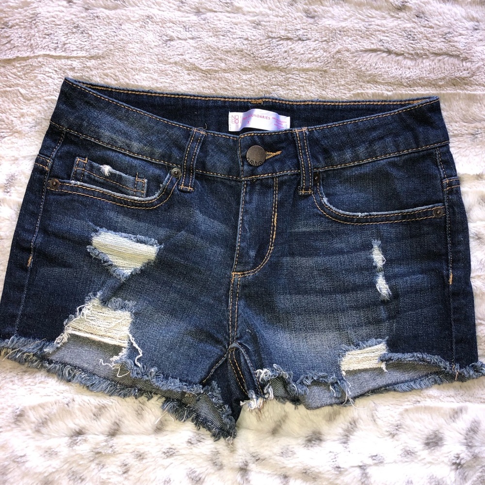 worn to try on- no boundaries jean shorts